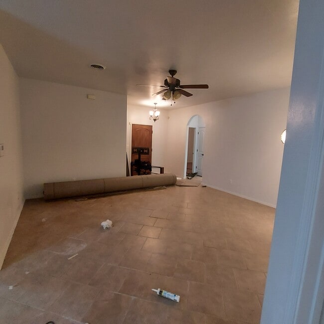 6037 Arroyo Dr, Farmington, NM 87402 House Rental in Farmington, NM