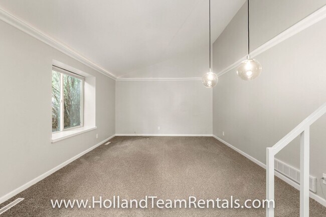 Building Photo - Bright Home in Summer Valley w/ Cherry Cre...