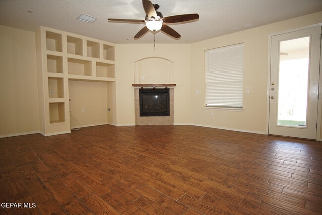 Building Photo - 6321 Franklin Gate Dr