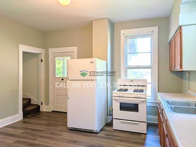 Foto del edificio - 41 6th St SE
