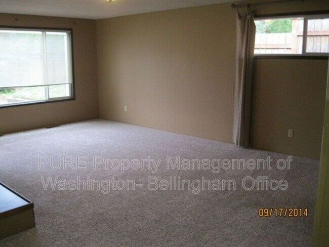 Building Photo - 3810 Kansas St