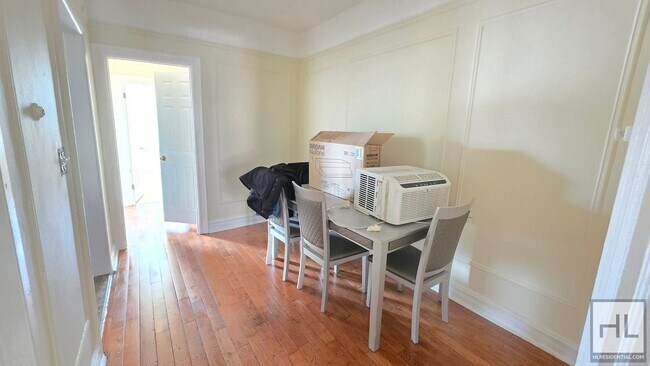 Foto del edificio - 28 STREET