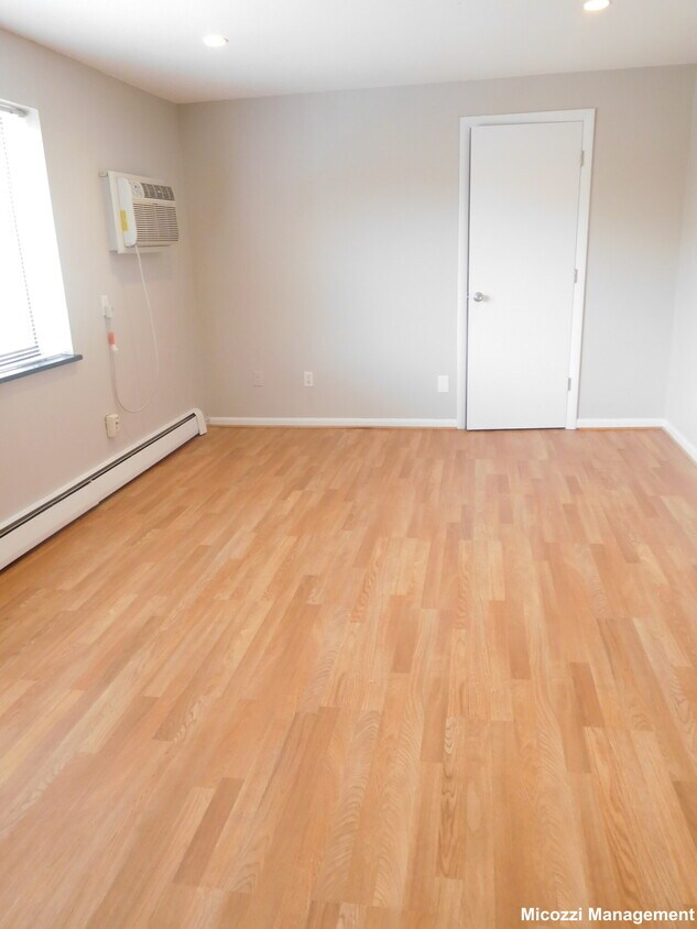 Primary Photo - 396 Langley Rd