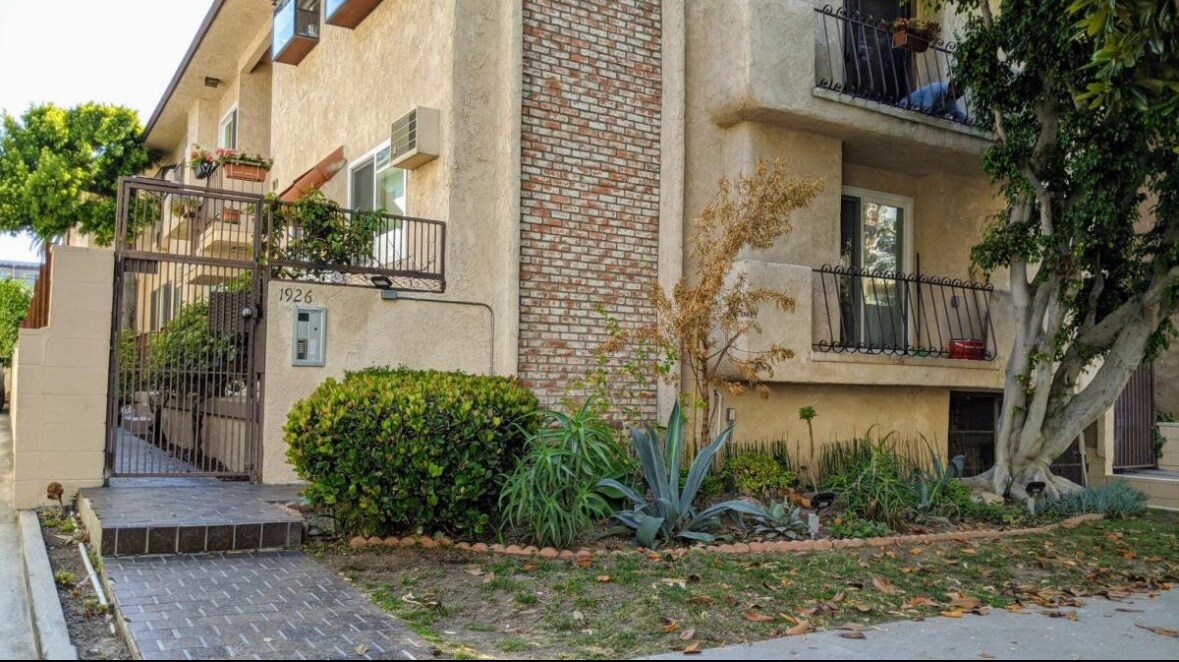 Foto principal - 1926 Glendon Ave