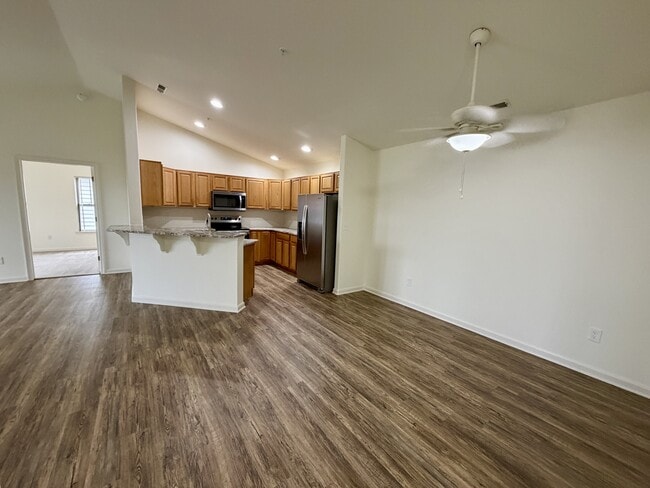 Foto del edificio - 3203 E Brookmyer Dr