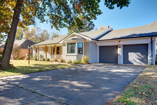 Building Photo - Gorgeous, updated home, turn-key and ready...