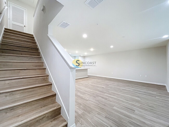 Building Photo - 3821 SW 43rd Ct