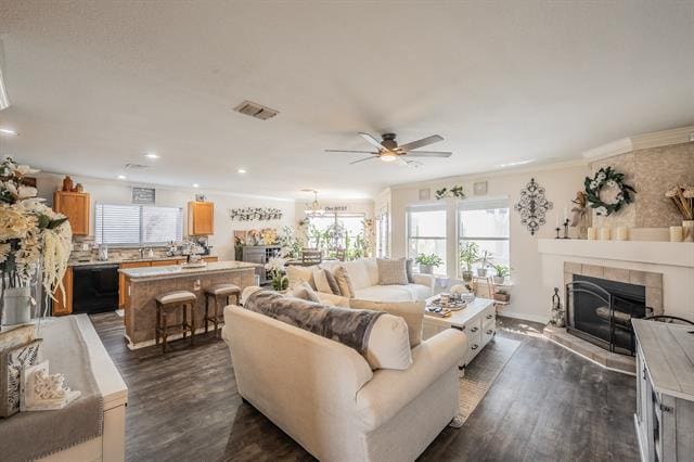 Foto del edificio - 4204 Cave Cove Ct