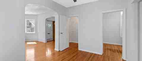 Building Photo - 42 Condict St