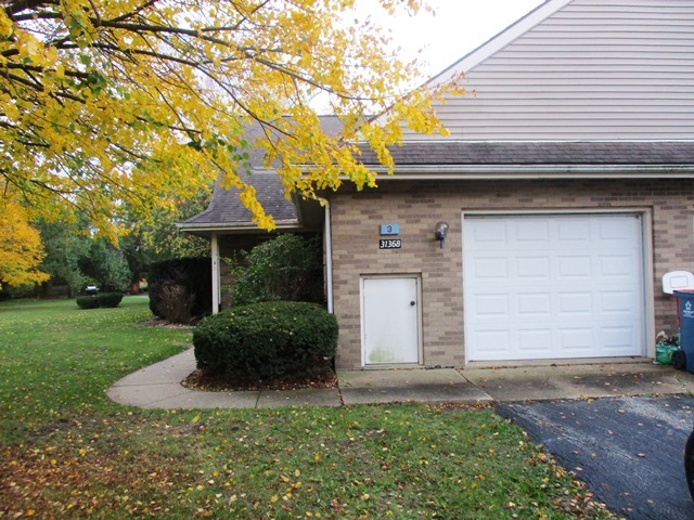 Primary Photo - 31368 Burt St