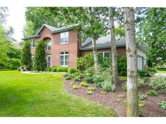 Building Photo - 1780 Scarlet Oak Trl