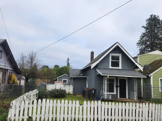 Building Photo - 5423 S Sheridan Ave