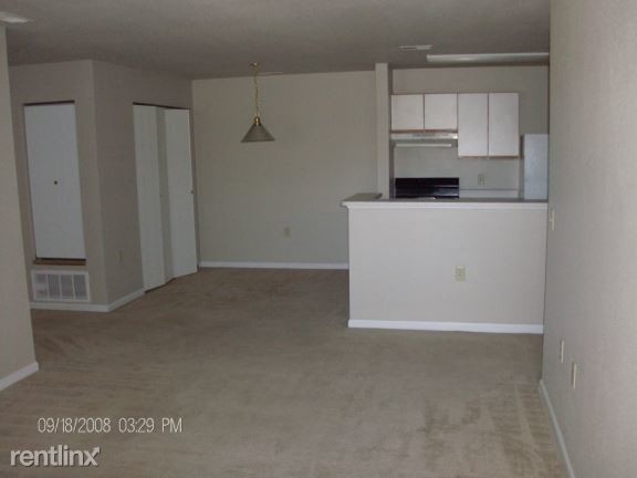 Foto del edificio - 3 br, 2 bath Townhome - Oaks of Golden Pond