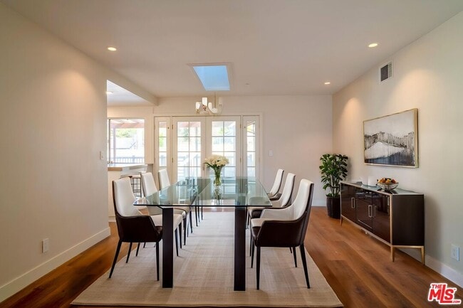 Foto del edificio - 233 Longfellow St