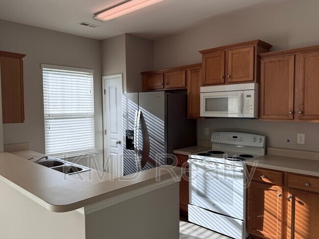 Building Photo - 13655 Calloway Glen Dr