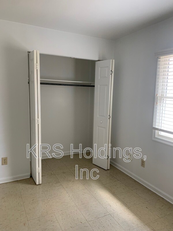 Building Photo - 272 Gulfstream Dr