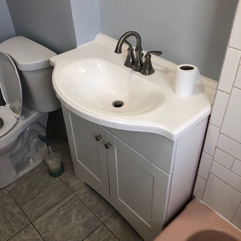 Bathroom - 184 Furnace Brook Pkwy