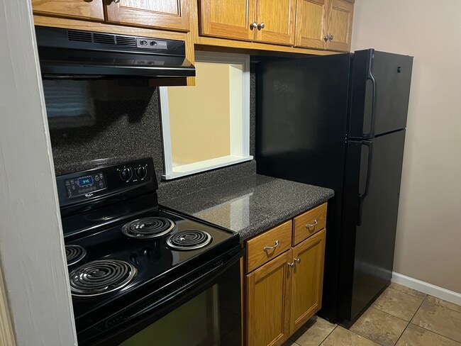 Building Photo - Walston Bridge Apartments