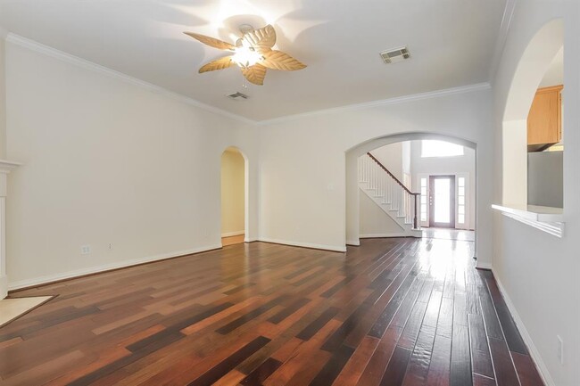 Building Photo - 6426 Pinewood Trace Ln