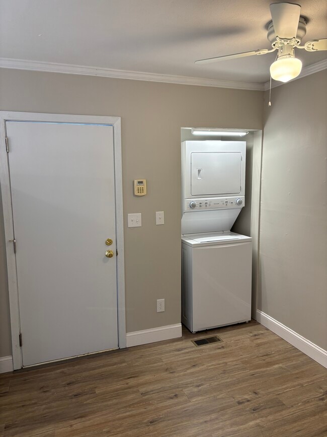 Foto del edificio - 307 Boundary Ln