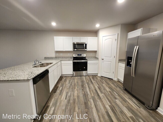 Building Photo - 4 br, 3 bath House - 431 Winsley Dr