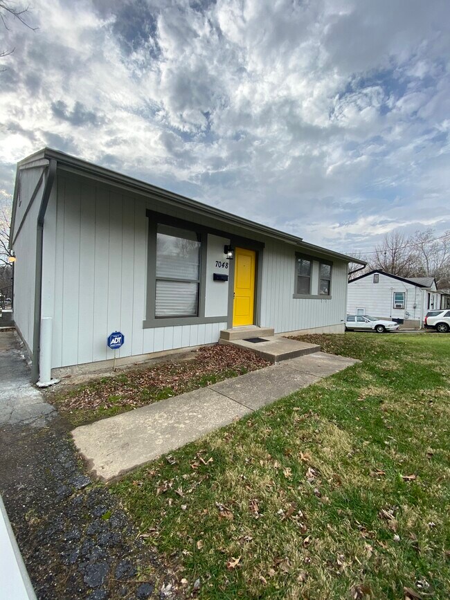 Foto del edificio - 7048 Beulah Ave