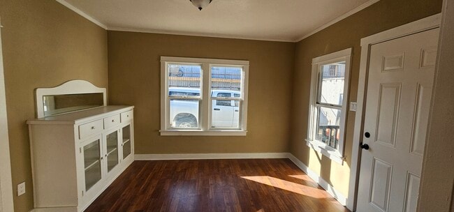 Foto del edificio - 522 W Florence Ave