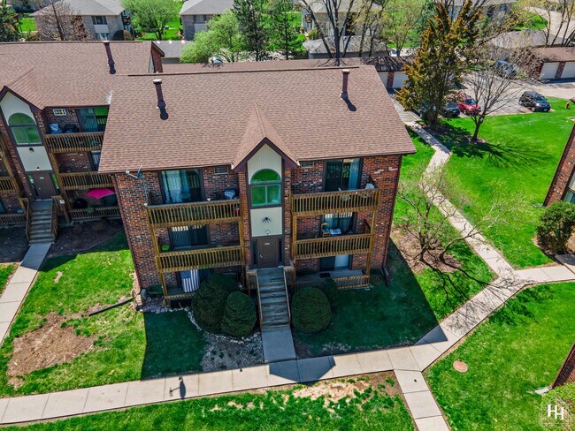 Foto del edificio - 429 Berkshire Dr