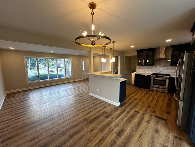 Foto del edificio - 10325 S Interlochen Dr