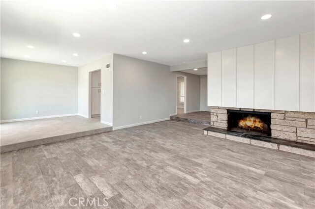 Building Photo - 2400 Almira Ave