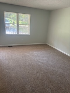 Foto del edificio - 729 Treasure Dr SW