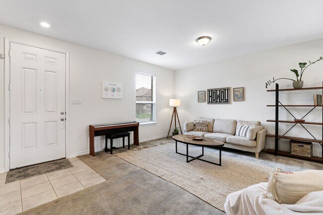 Building Photo - Make Boerne your home!