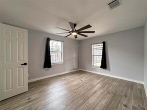 Building Photo - 730 Dunkley Dr