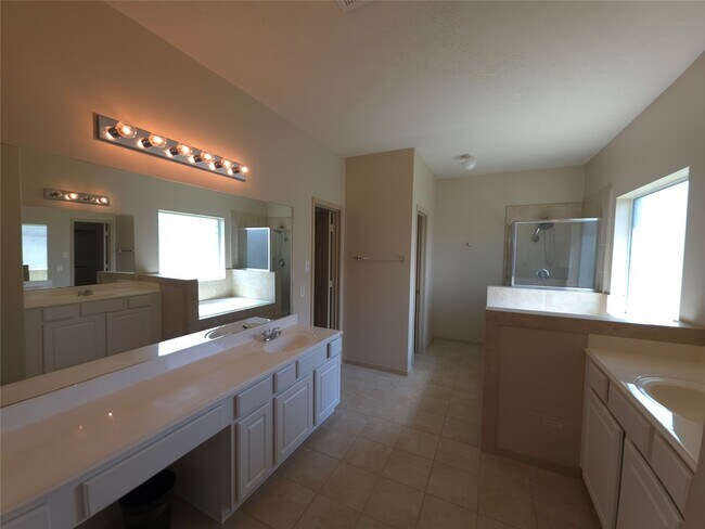 Building Photo - 9707 Indian Trail