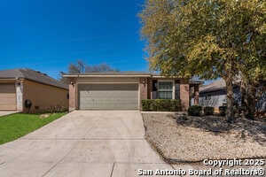 Building Photo - 3915 Regal Rose