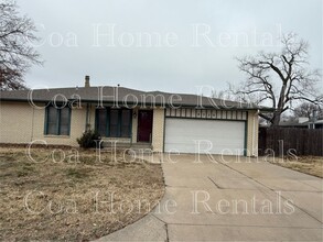 Building Photo - 8320 E Cherry Creek Dr