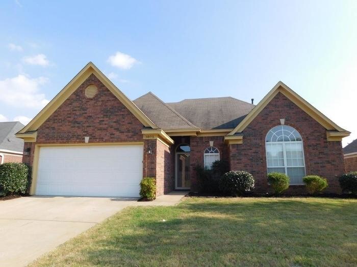 Primary Photo - 3875 Rasco Hills Dr