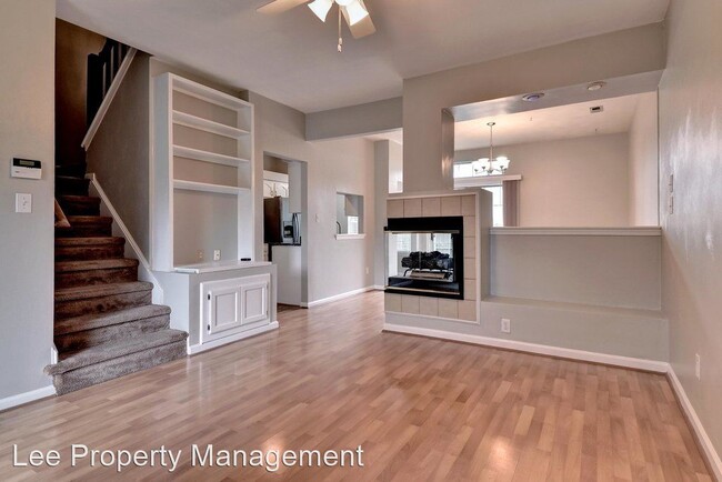 Building Photo - 3 br, 2.5 bath House - 503 Kingston Ct