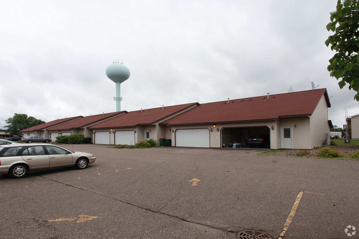 Building Photo - 1212 Hanley Rd