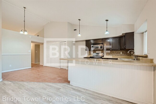 Foto del edificio - 3 br, 2 bath House - 9009 Davis Street