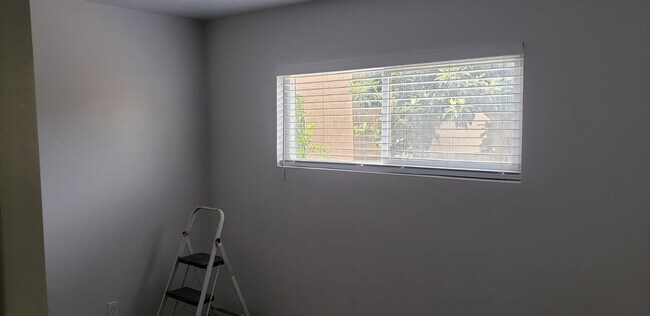 Foto del edificio - 6750 Kelly St