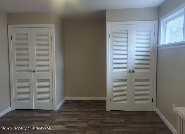 Foto del edificio - 714 Orchard St