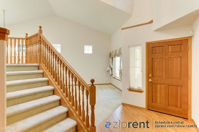 Building Photo - 4 br, 2.5 bath House - 14805 Old Redmond R...
