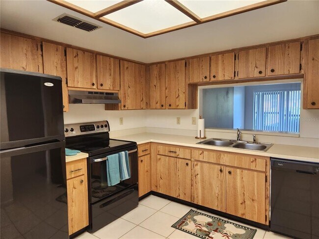 Foto del edificio - 2685 Sabal Springs Cir