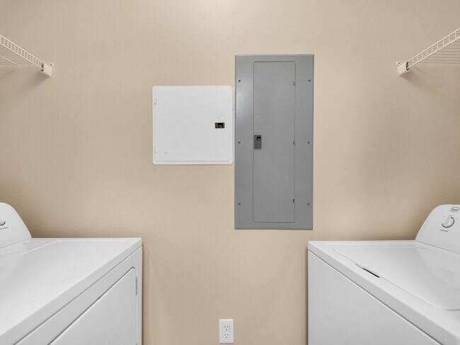 Building Photo - The Residences at Cypress Preserve Beautif...