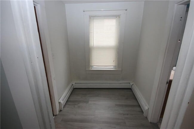 Building Photo - 43 Congregational St