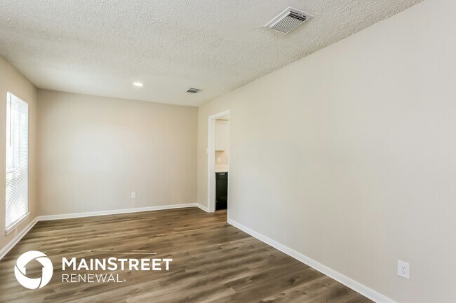 Building Photo - 1434 New Tree Ln