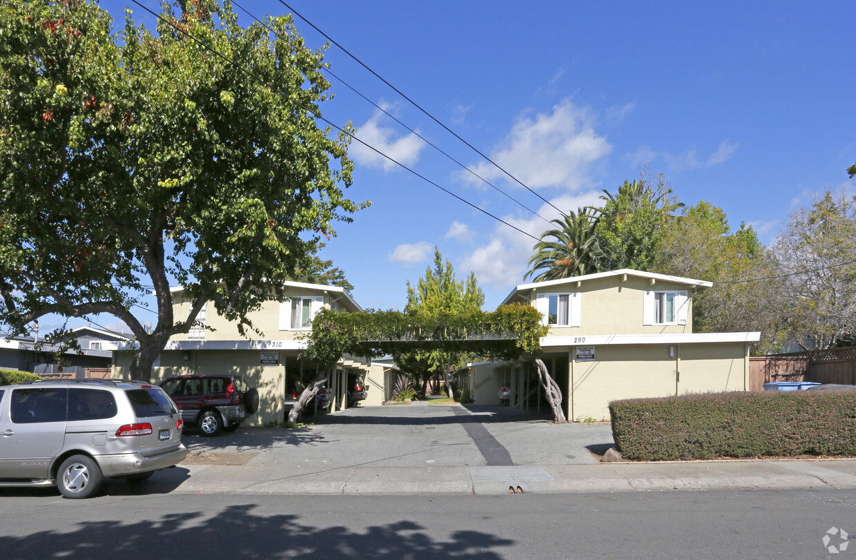 Primary Photo - 290 Ventura Ave