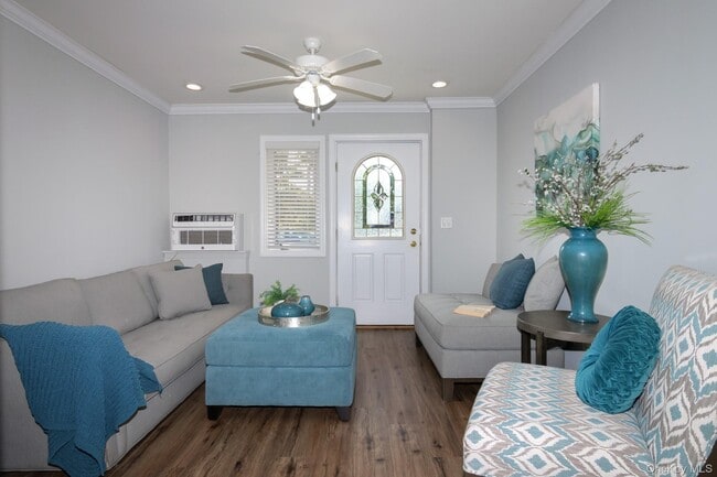 Foto del edificio - 255 E Main St