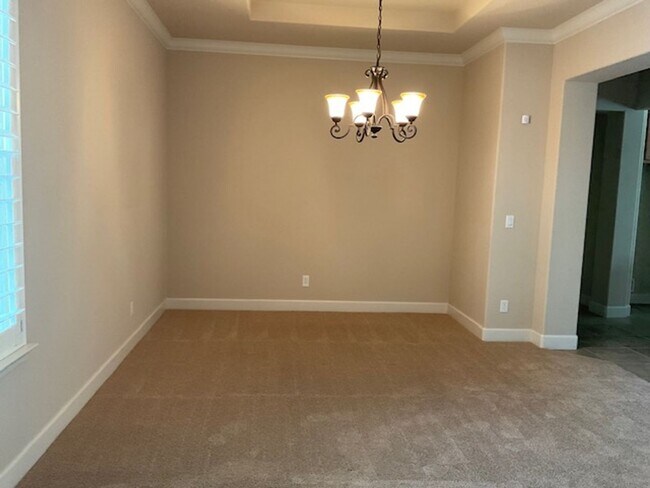 Building Photo - Del Webb Home in Somersett Over 55